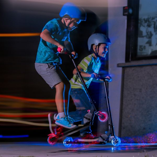 Xe Scooter Yvolution 2 Bánh Neon Vector Xanh Dương
NT05B2