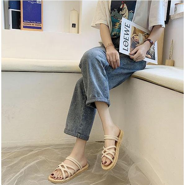 Giày Sandal Đế Bệt Dày Thời Trang Mùa Hè Dành Cho Nữ Hq046