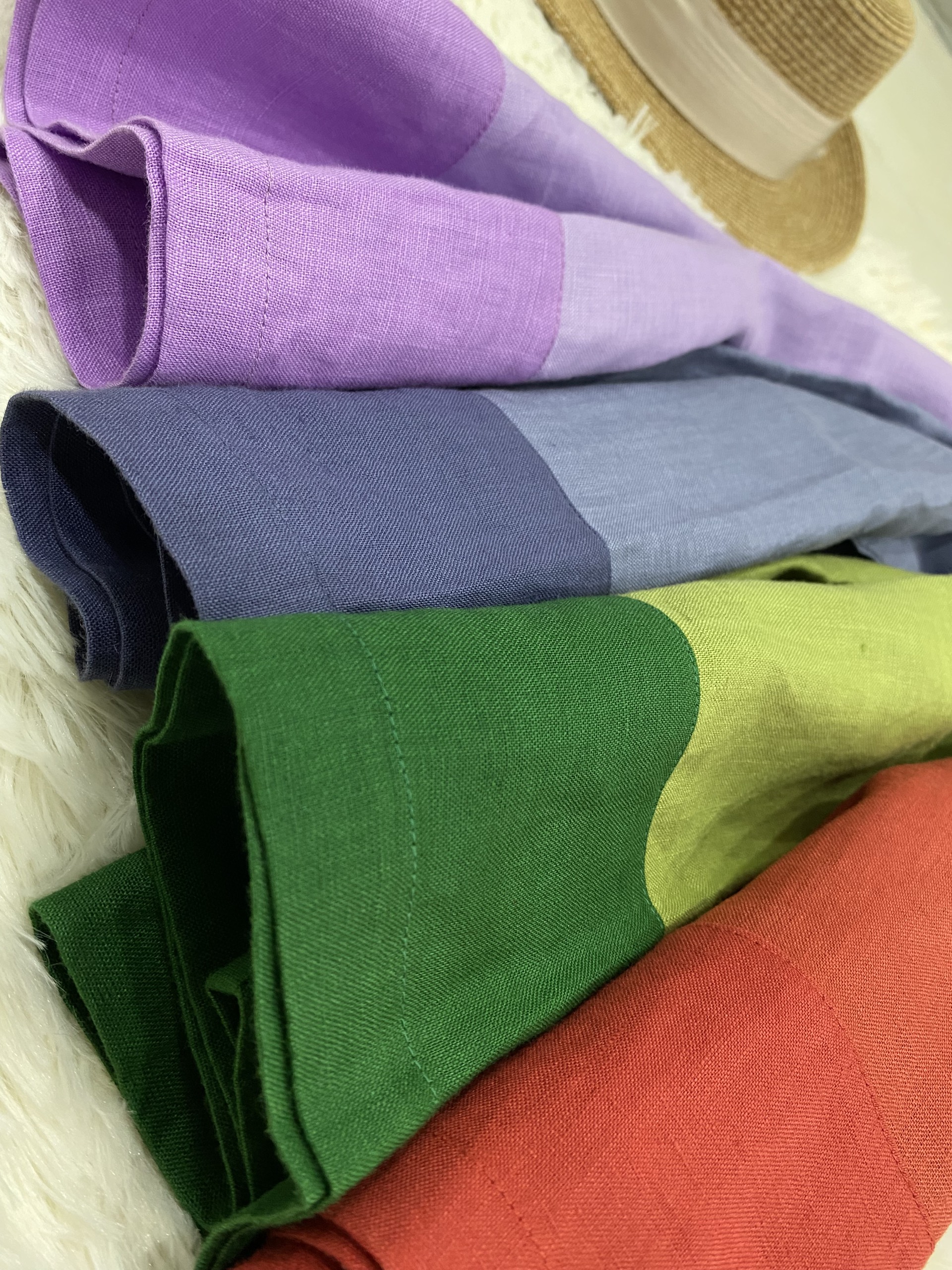 ÁO LINEN PHỐI MÀU THÊU HỌA TIẾT