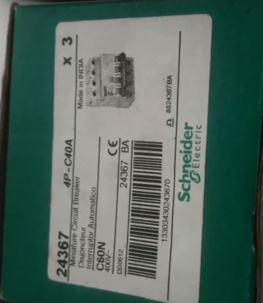 Cầu dao điện Schneider 24367 MCB 4P 40A , Icu: 10kA-415V