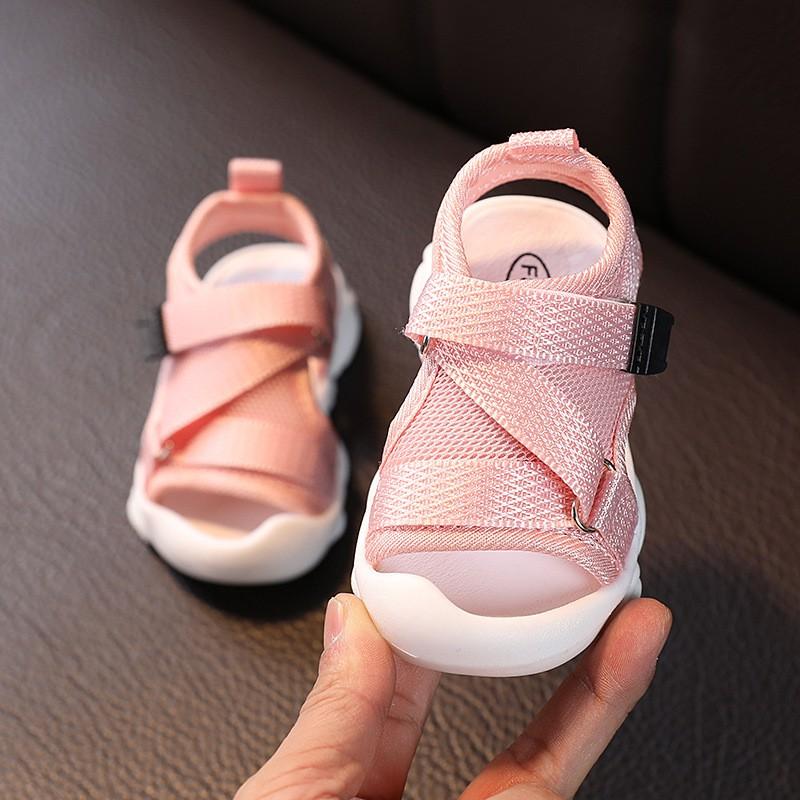 Sandal Chống Vấp Cho Bé Trai Bé Gái Đế Cao Su Mềm Quai Dù Dễ Thương MLX811