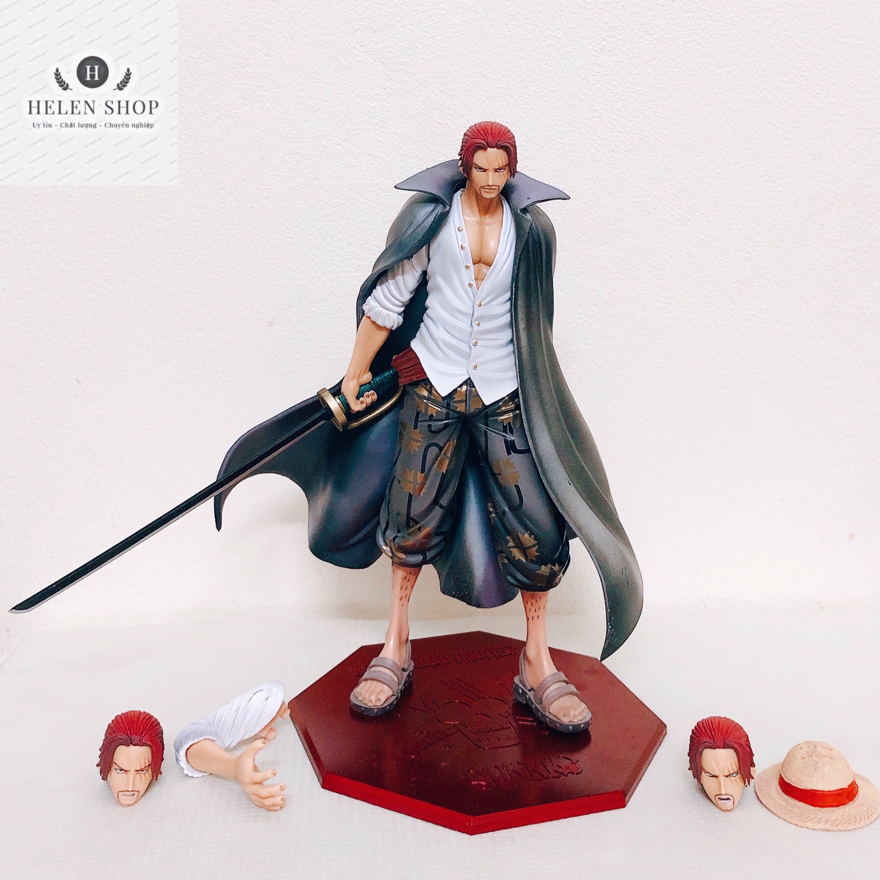 Mô hình One Piece Shank tóc đỏ Tứ hoàng biển cả cực ngầu