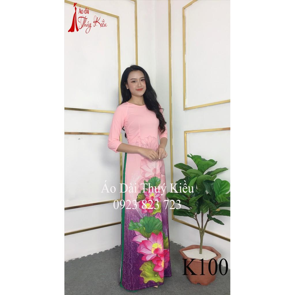 Áo dài Thúy Kiều in 3D lụa Nhật nền hồng hoa sen tà tím K100