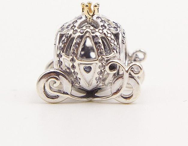Charm xe bí ngô bạc 925