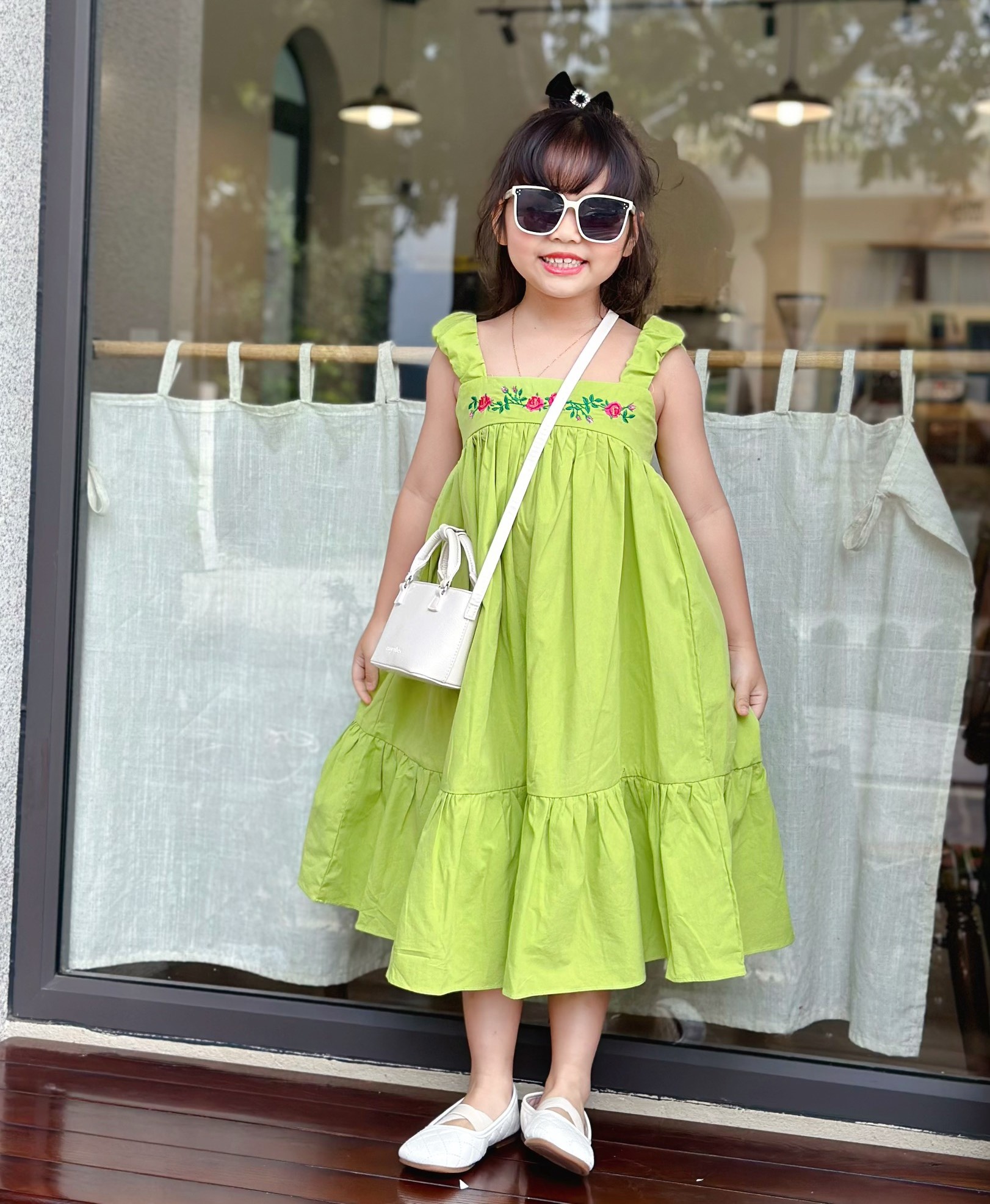 Váy đầm bé gái Xanh 2dây MS202137