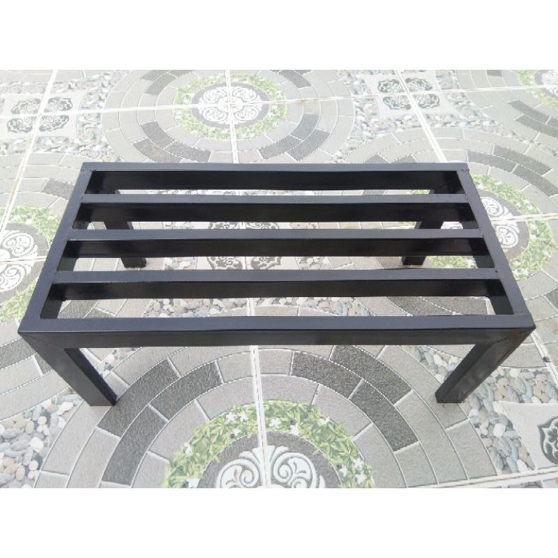 Kệ bể cá mini Tải >600kg Dài 85cm. Rộng 40. Cao 25cm. 4 chân. hộp thép 2x4cm. 3 nan phụ giữa