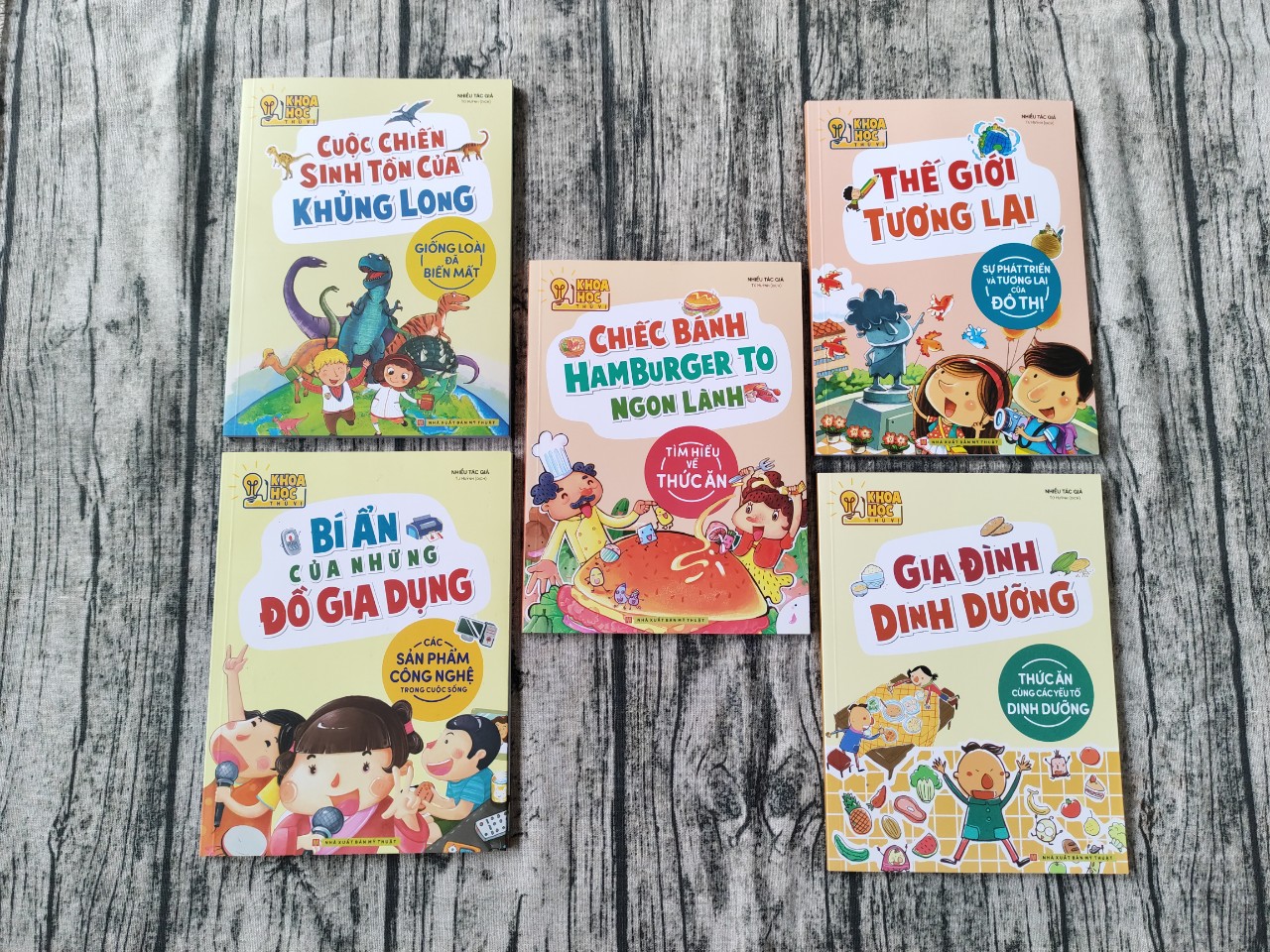 Combo 10 cuốn Phòng Nghiên Cứu Khoa Học Thú Vị . Tái bản
