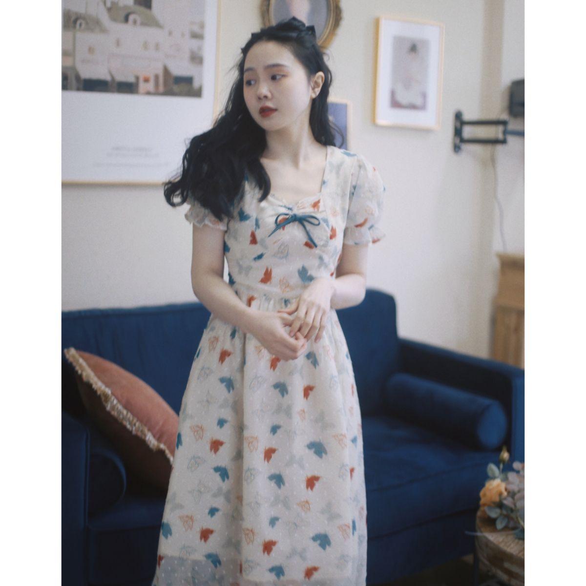 CHENGRUI Mùa hè 2023 Phong cách Pháp Vintage tươi in ngọt ngào váy màu tím mỏng mỏng váy che thịt