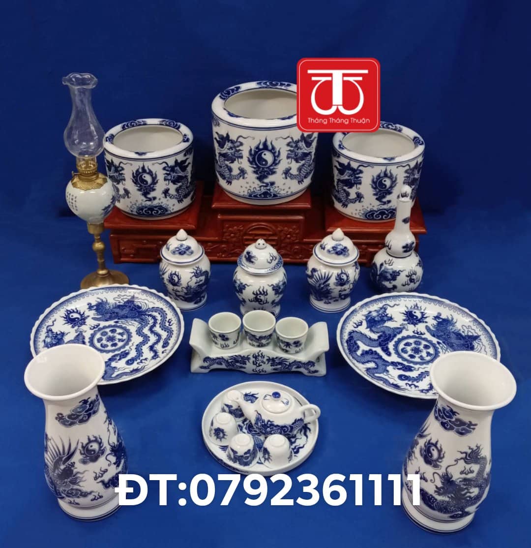 BỘ BÁT HƯƠNG VẼ RỒNG ĐẾ KÊ GỖ HƯƠNG