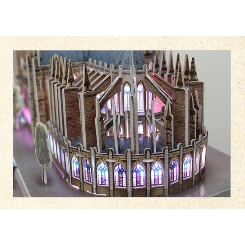 Mô hình giấy 3D - Led Nhà thờ Đức Bà - Notre Dame De Paris (L173h)