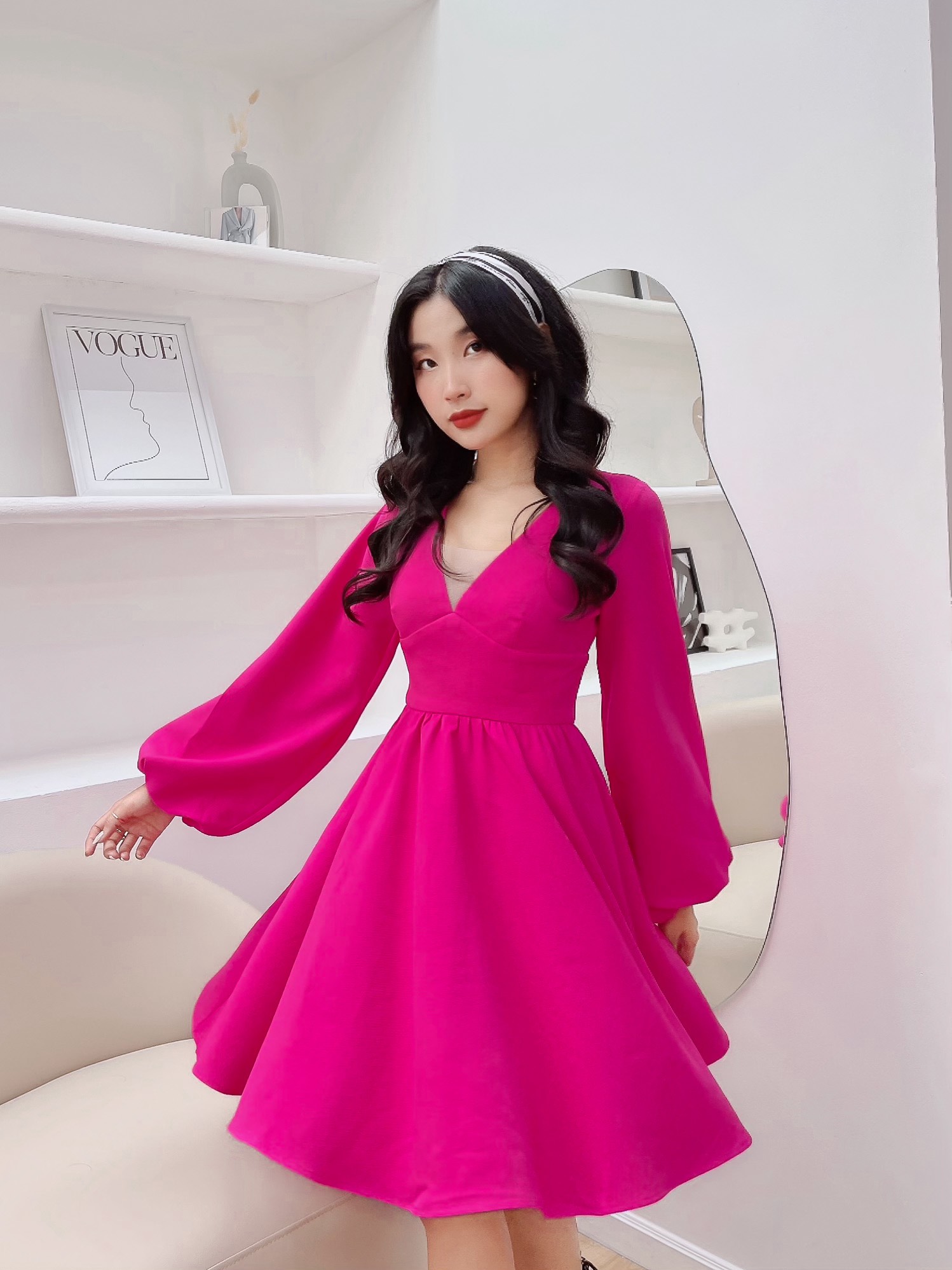 Váy cưới màu hồng cánh sen dáng xòe cúp ngực  Marry  Váy cưới cô dâu   HappyWeddingvn