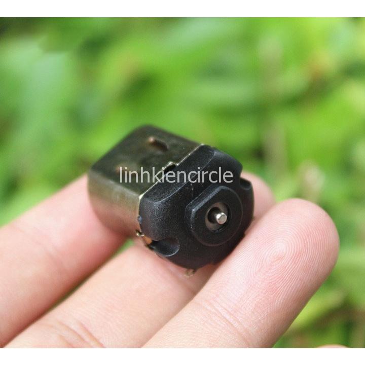 Siêu motor 130 tốc độ cực cao 50000 RPM điện áp 3.7V dùng pin RC cho x.e m.ô h.ình - LK0383