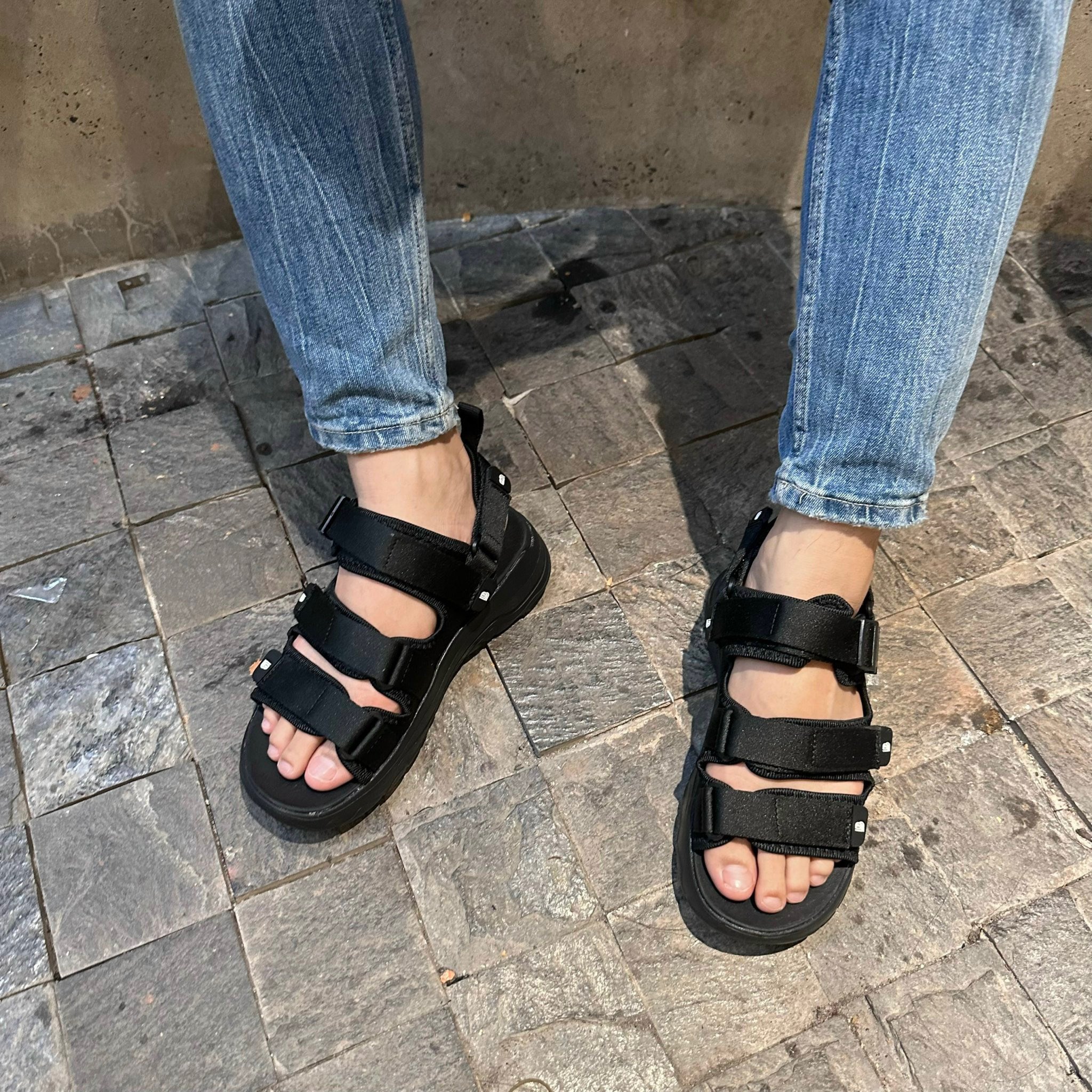 Giày Sandal Nam Nữ Unisex The BiLy Quai Ngang Dây Dù Đế IP Siêu Êm Nhẹ Màu Đen-BL08