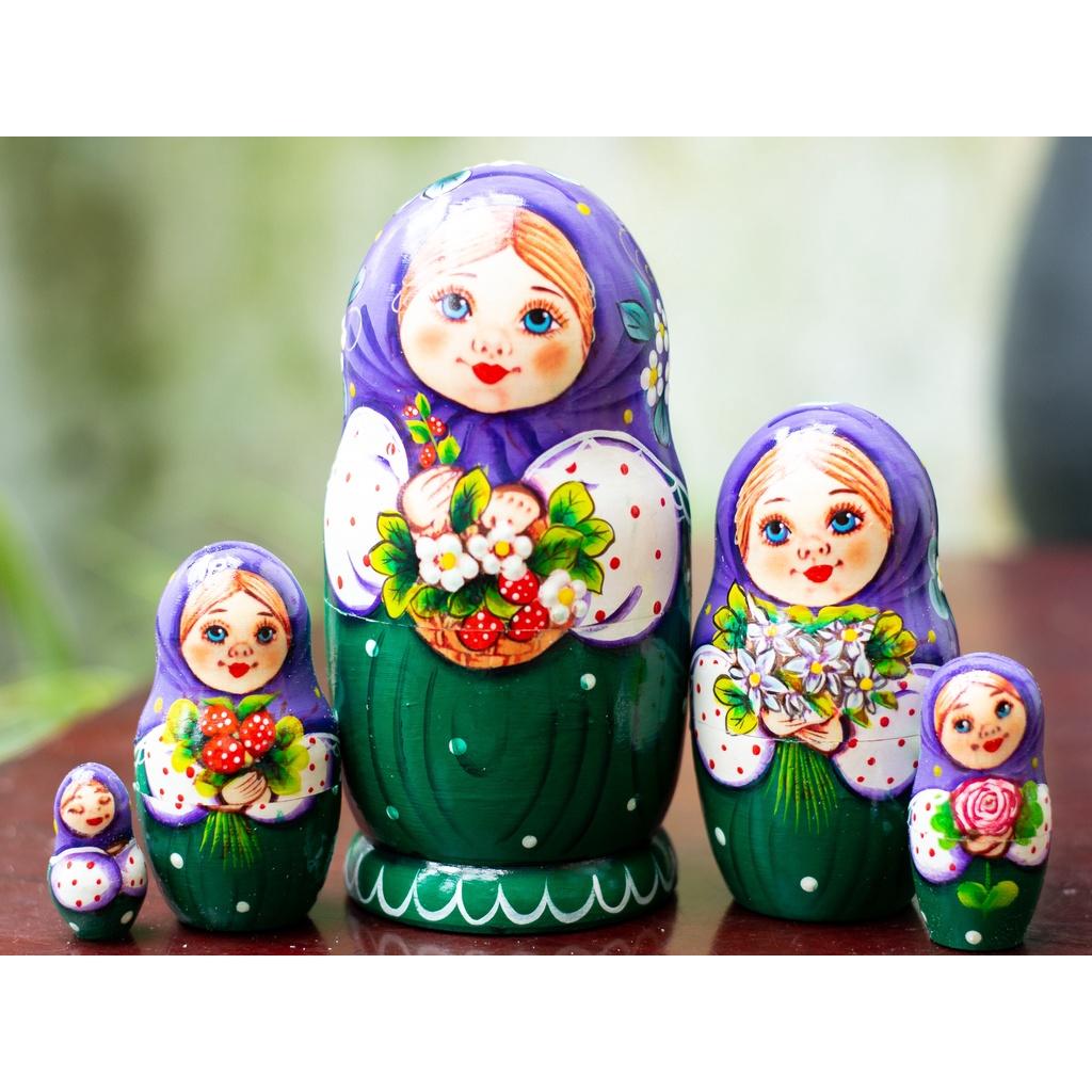 BỘ BÚP BÊ NGA MATRYOSHKA 5 LỚP 15CM "CÔ BÉ OLGA ÔM HOA" MÀU XANH HÀNG LƯU NIỆM NGA CỰC DỄ THƯƠNG