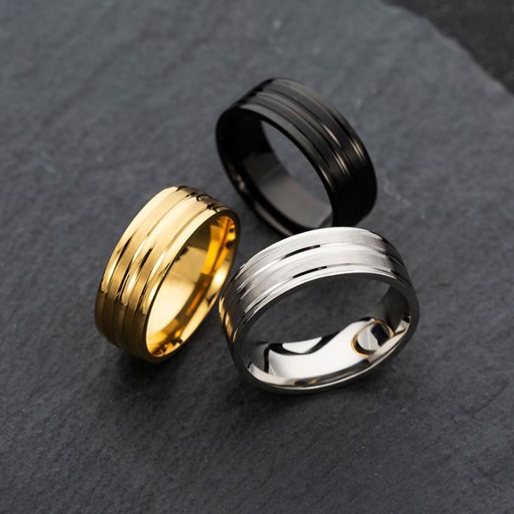 - Chất liệu titan siêu bền, siêu rẻ phù hợp mọi phong cách thời trang
