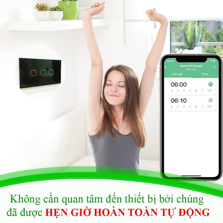 Công tắc thông minh Smart Home 3 nút tích hợp ổ hỗ trợ Google Assistant . Công tắc cảm ứng WIFI kính cường lực- Công tắc