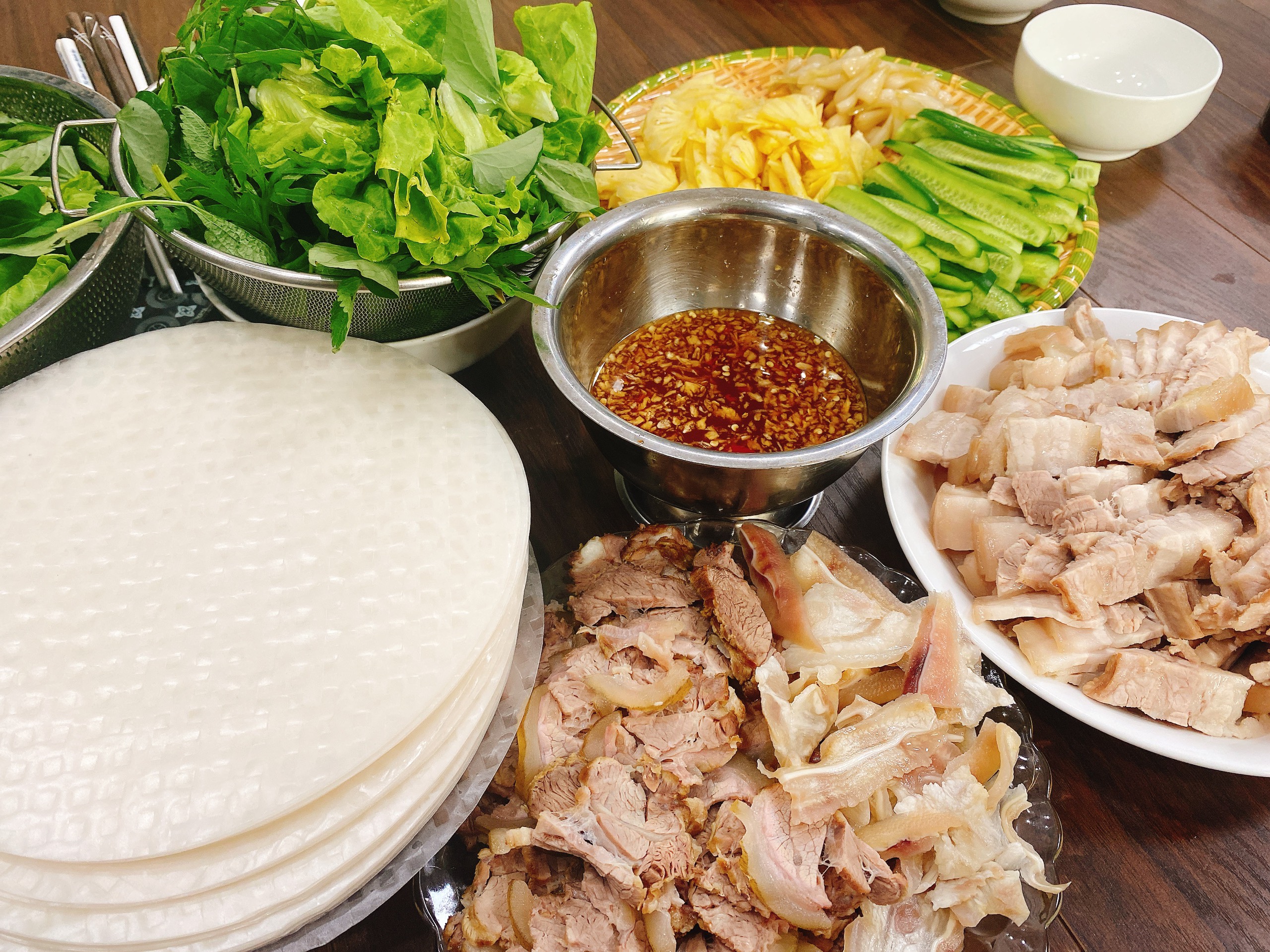 [Combo chung đôi] Bánh tráng gỏi cuốn Shammi tròn size 22cm túi 400g + Bún tươi Shammi túi 400g