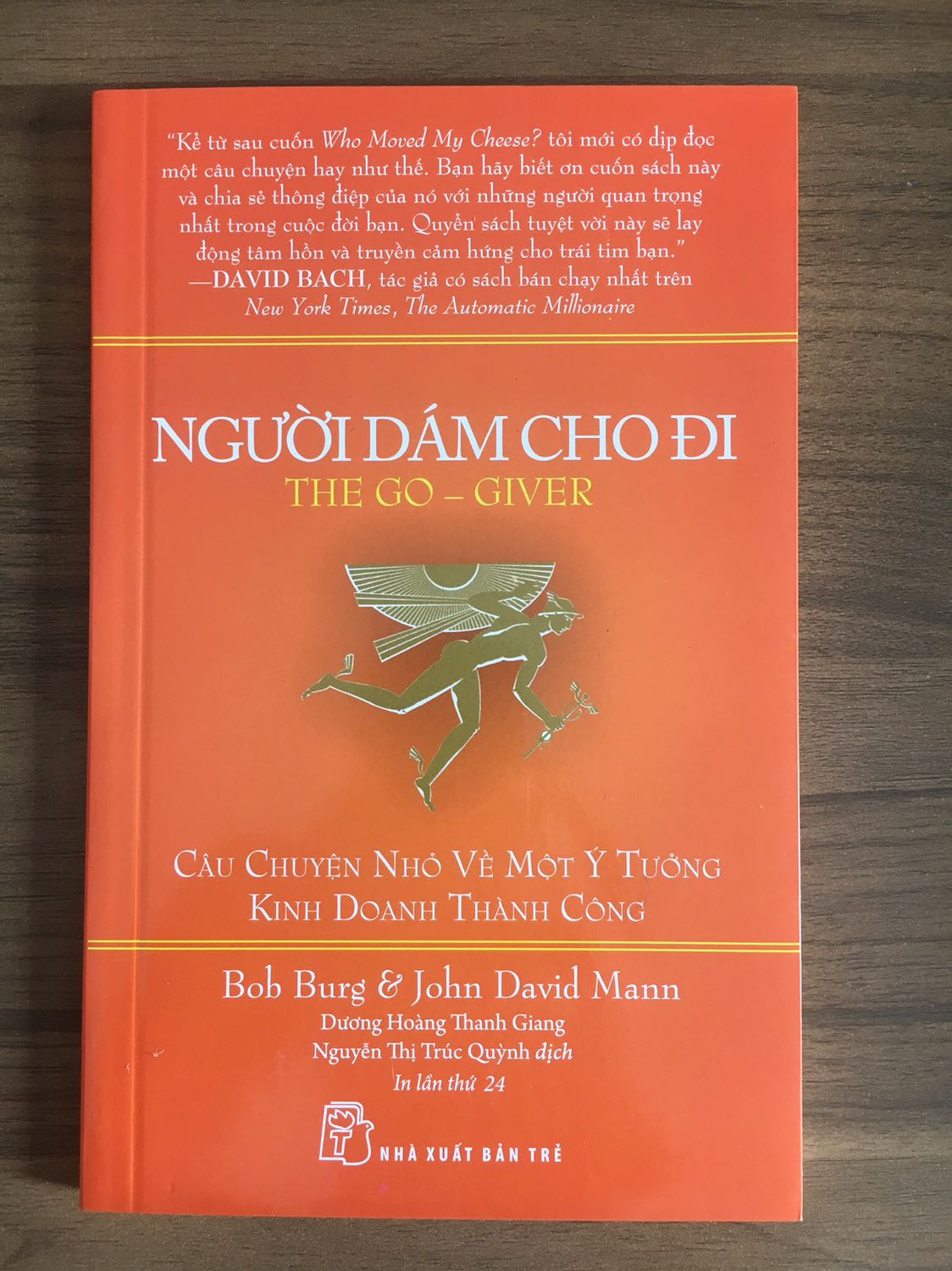 Người Dám Cho Đi - Ngày Xưa Có Một Con Bò ( Khổ Lớn ) Combo 2 Cuốn