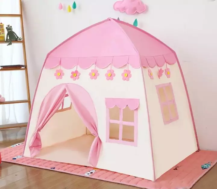 Lều công chúa hình chiếc lâu đài cho bé thỏa sức vui chơi, lều cam kết cứng cáp và độ bền cao