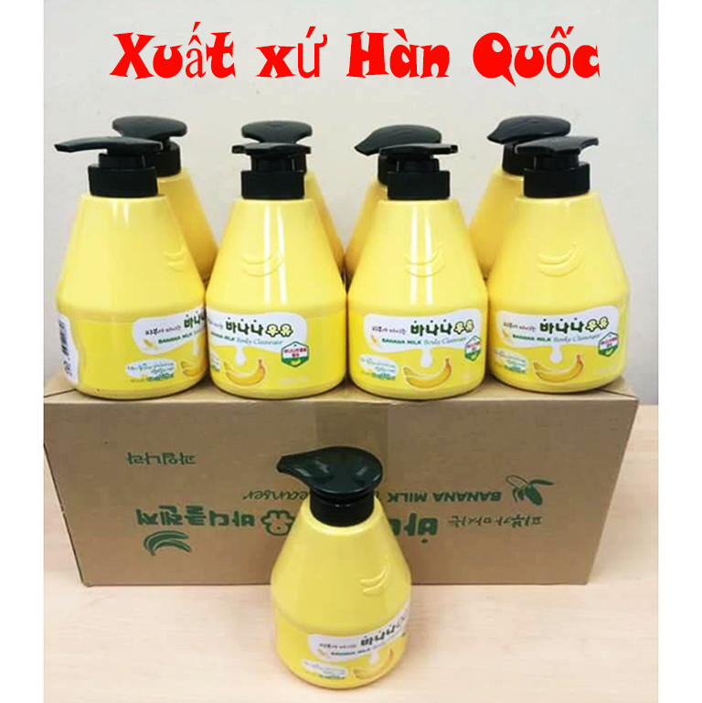 Sữa tắm chiết xuất từ sữa chuối Welcos Banana Milk Body Cleanser Hàn Quốc 560ml + Móc khóa