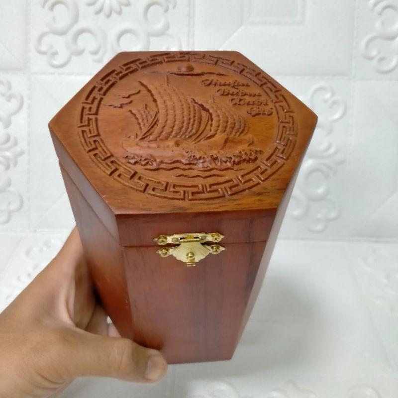 COMBO Bộ phụ kiện bàn trà gỗ hương: Hộp chè, Gạt tàn, ống tăm
