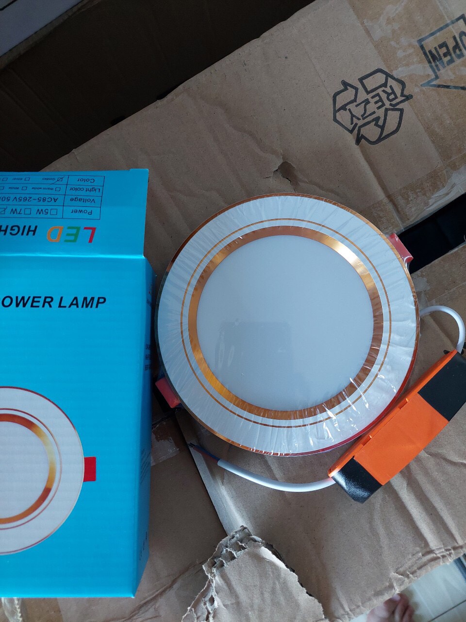 Combo 50 led âm trần 7w-3 màu viền vàng