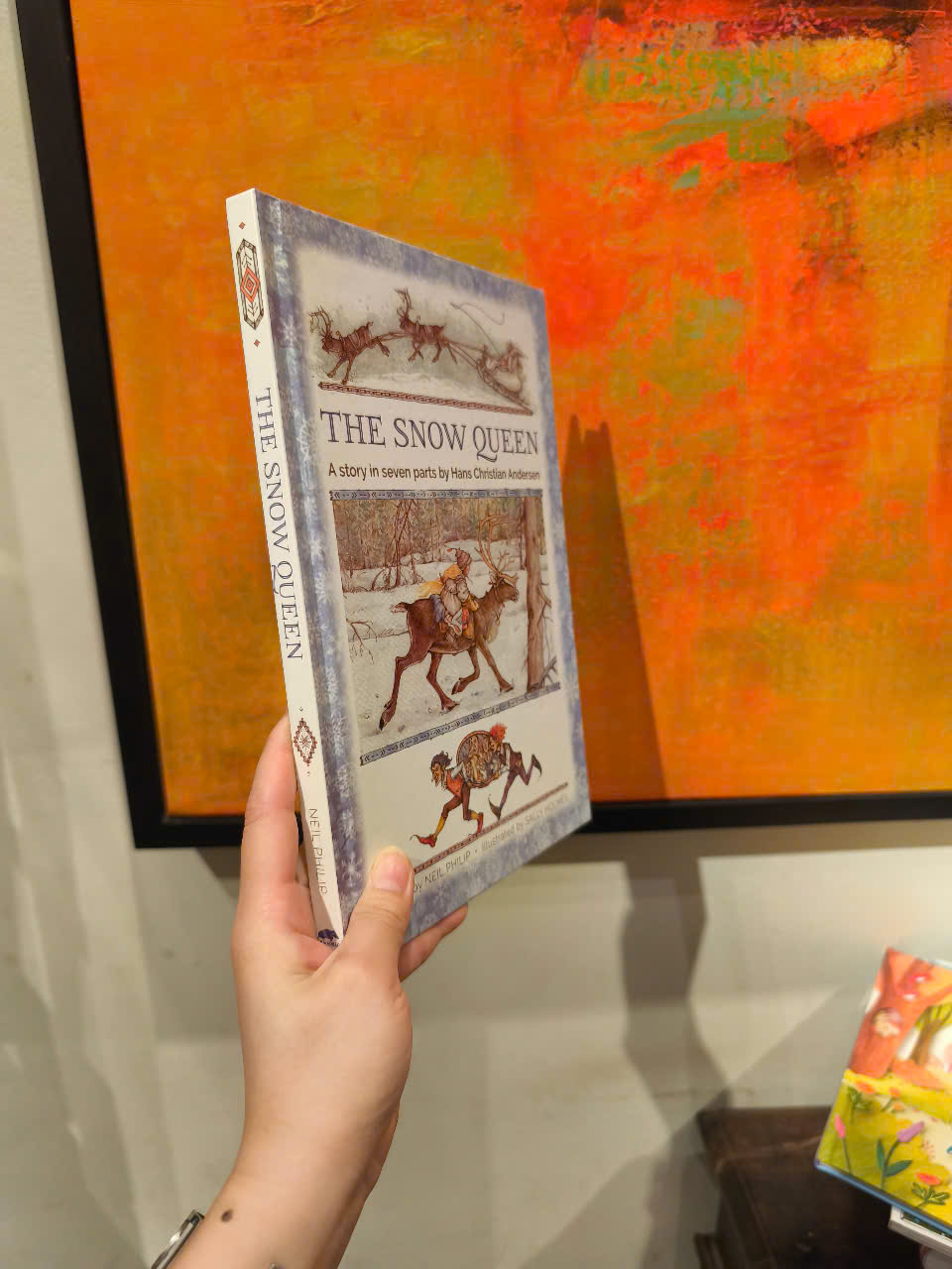 Sách - The Snow Queen: A story in seven parts by Hans Christian Andersen - Sách tiếng anh, thiếu nhi, bìa cứng