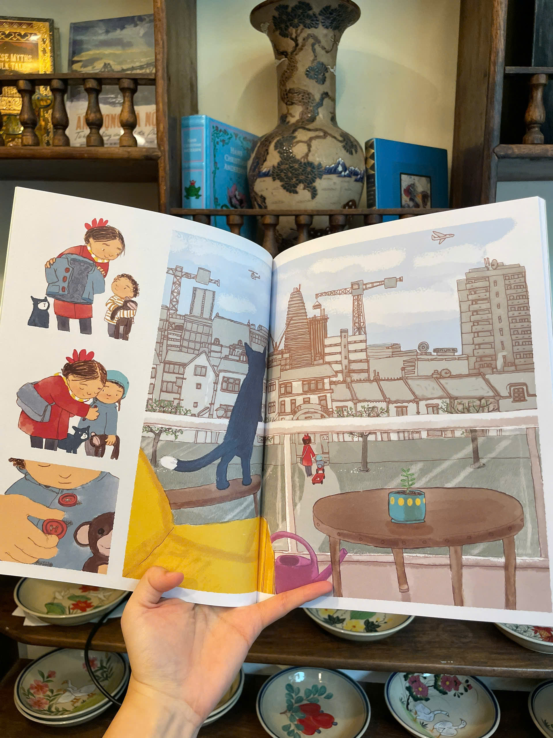 Sách - Oscar's Tower of Flowers Paperback by Lauren Tobia - Children Picture book in English