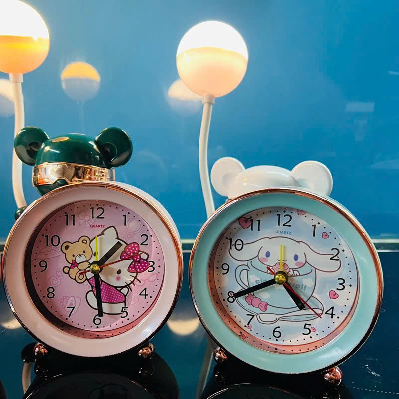 Đồng Hồ Báo Thức Để Bàn Hình Hoạt Hình Cute Vuông Tròn – Chuông Reo To, Đồng Hồ Decor Bàn Học Phòng Ngủ Cho Bé - HÀNG CHÍNH HÃNG MINIIN