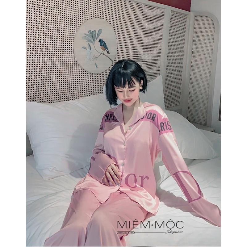 BỘ PIJAMA HỒNG CHRISTIAN CAO CẤP