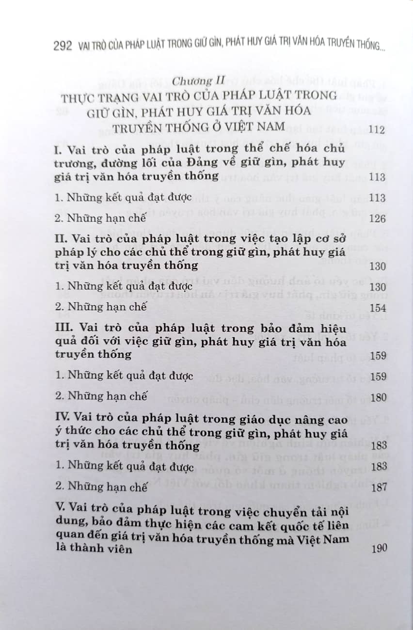 Vai trò của pháp luật trong giữ gìn, phát huy giá trị văn hóa truyền thống ở Việt Nam hiện nay