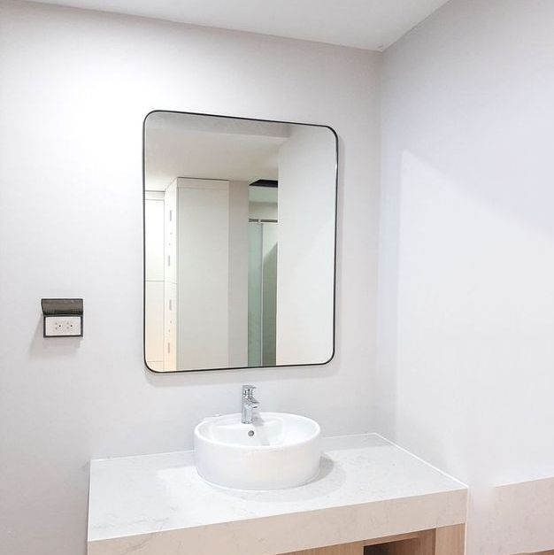 Gương Hình Chữ Nhật Khung Nhôm Sơn Tĩnh Điện Cao Cấp DLQ INTERIORS Decor Phòng, Trang Trí Nhà Cửa, Phòng Tắm