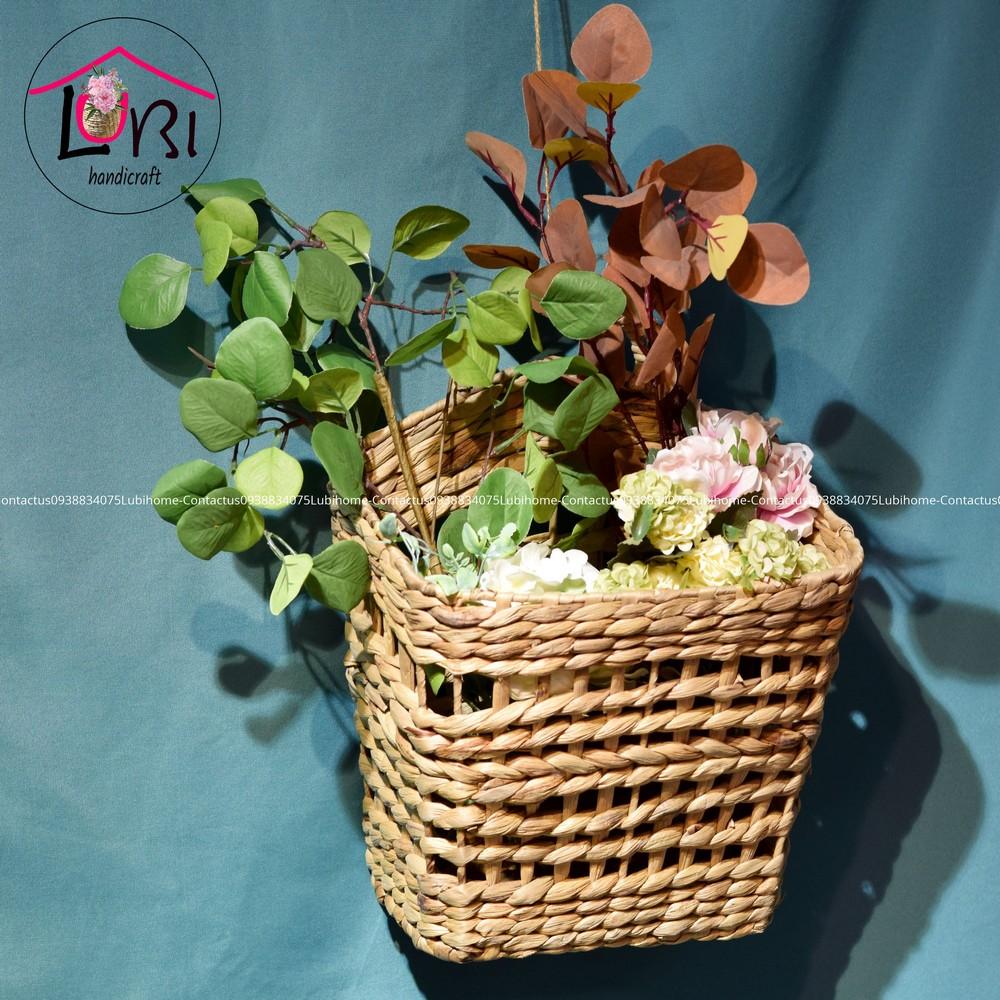 - LB074 Giỏ treo tường lục bình xinh xắn