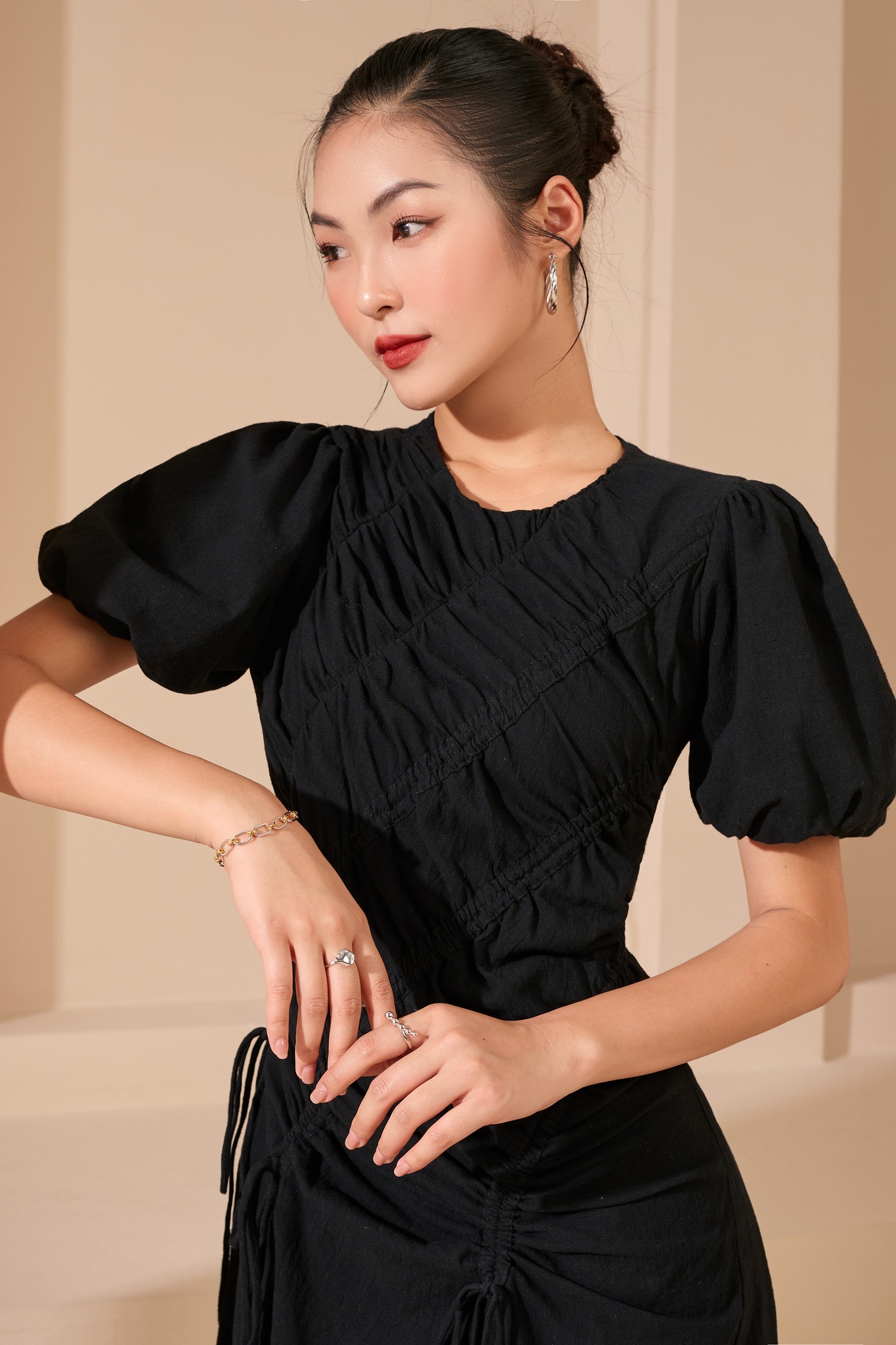 OLV - Đầm Black Ruched Dress