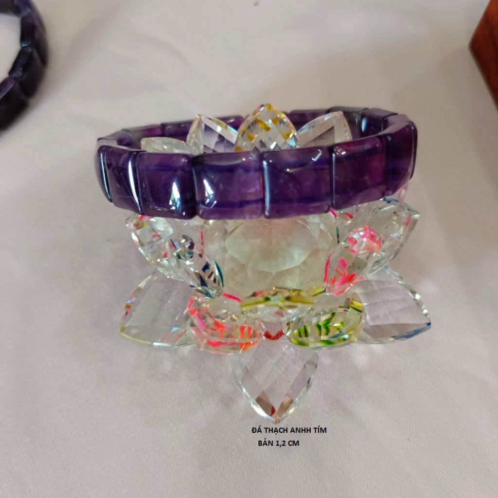 Vòng đá Thạch Anh tím - Hợp mệnh Hỏa - Thổ. To bản vòng 1.2cm, được luồn 2 hàng dây song song chắc chắn