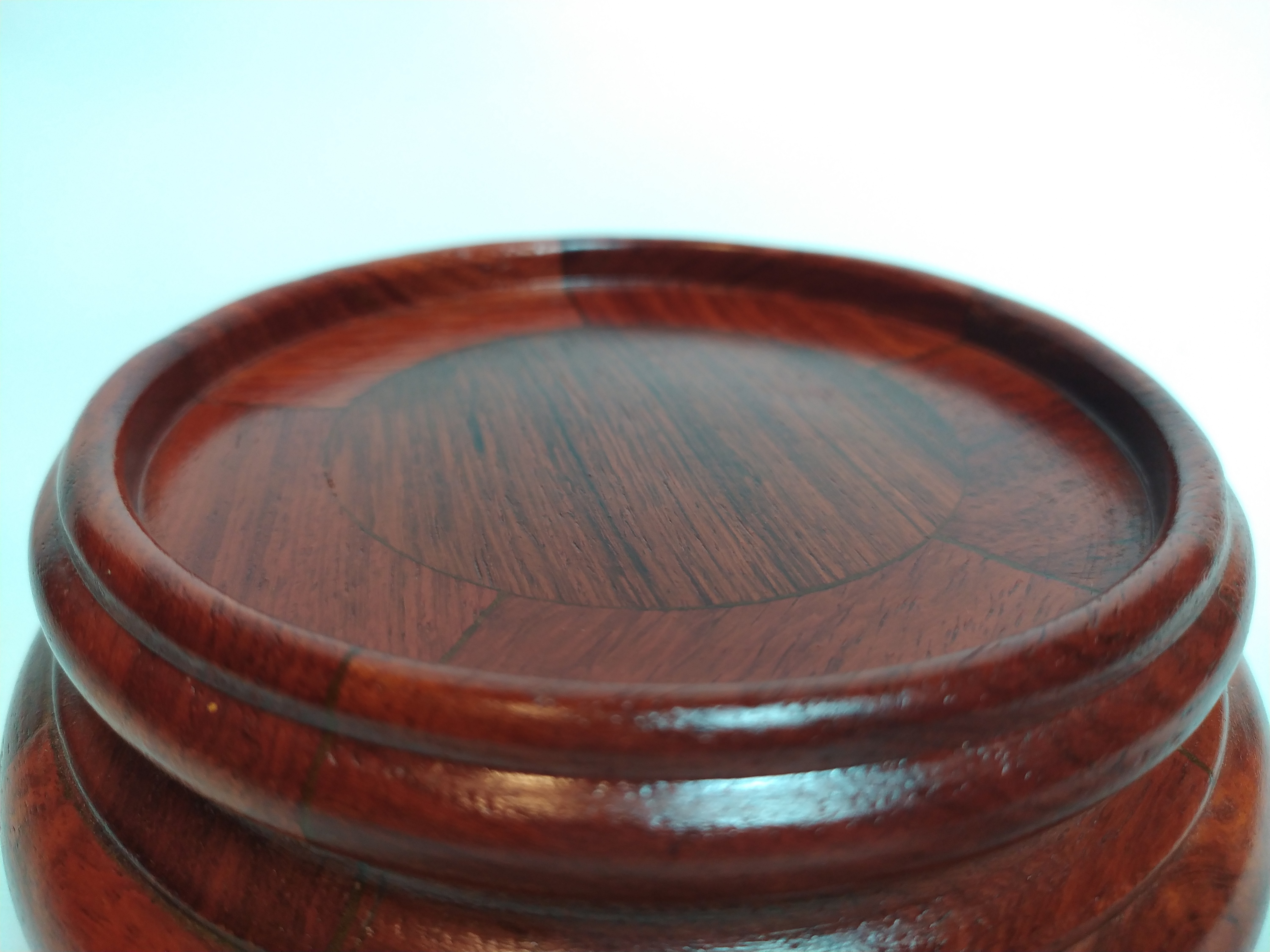 Đế Bát Hương chất liệu gỗ hương - Đk 13cm, cao 5cm