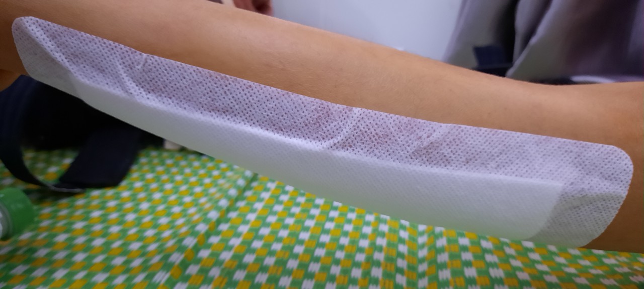 Băng Gạc vết thương vô trùng HETIS Non-Woven Pad dùng sau phẫu thuật, cho vết thương hở