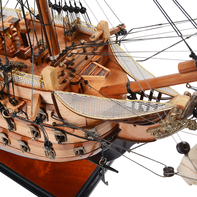 Mô Hình Thuyền Chiến Bằng Gỗ HMS Victory Medium Dùng Để Trưng Bày Trang Trí Dài 74 Cm