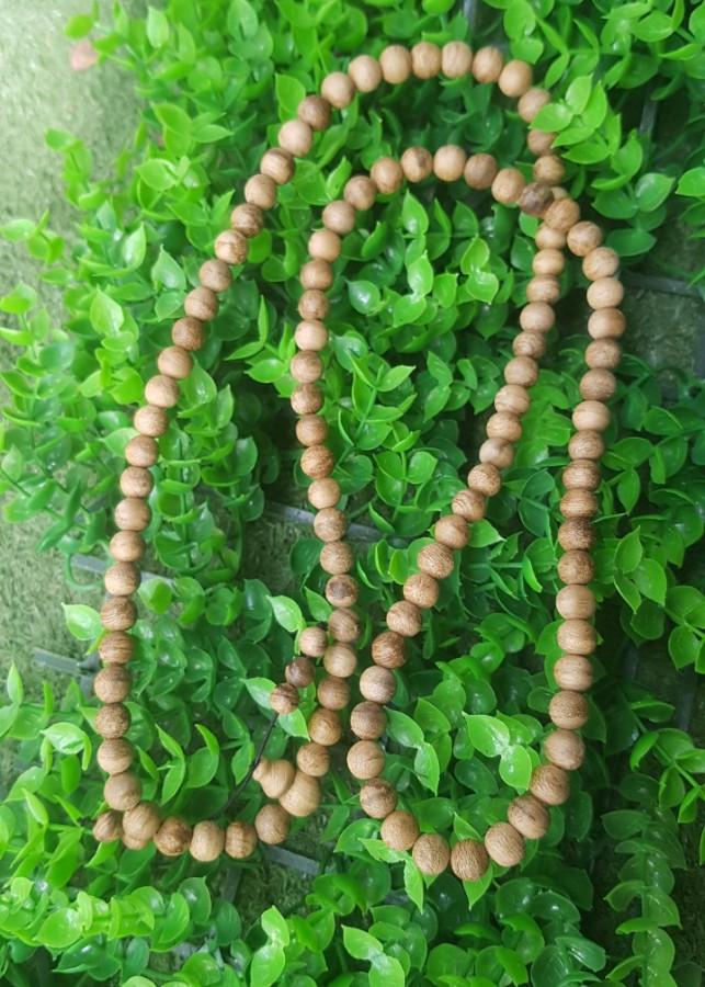 Chuỗi trầm hương 108 hạt - Vùng Merauke Indo