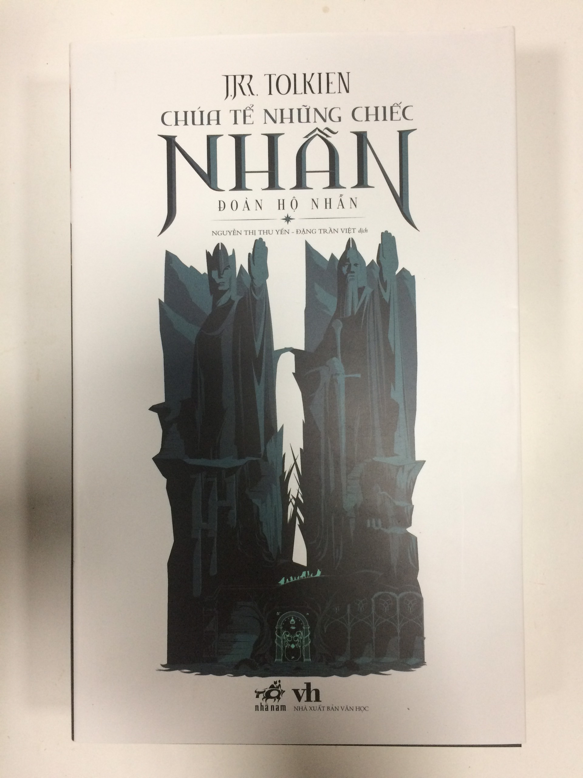 Chúa tể những chiếc nhẫn - Tập 1 - Đoàn hộ nhẫn