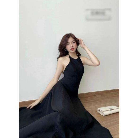 Đầm dự tiệc cổ yếm đen dáng dài sang trọng Clay Dress