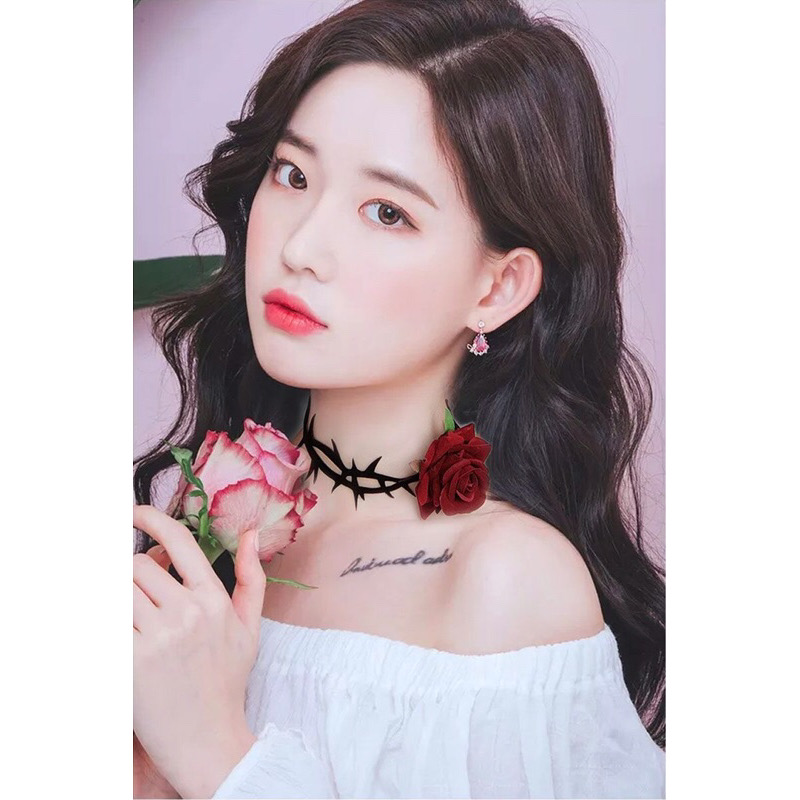 Vòng Cổ Choker Hoa Hồng Gai Góc Cá Tính Sành Điệu