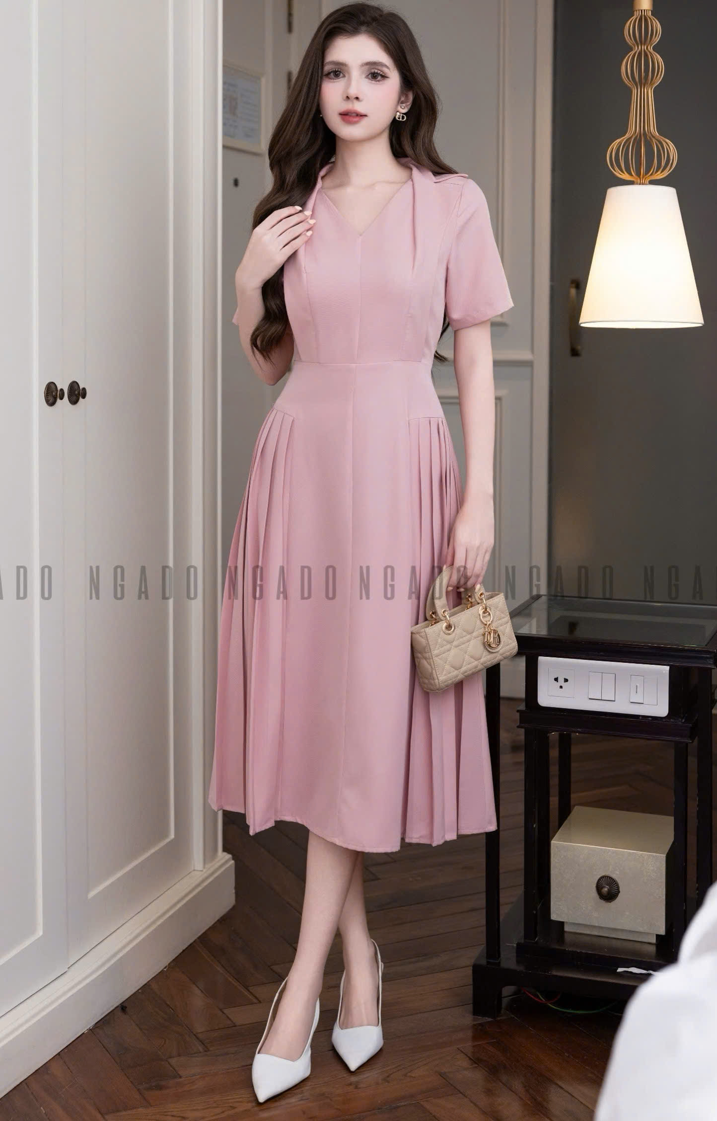 Đầm hồng xếp ly cổ vest NGADO , đầm nữ , đầm công sở , dự tiệc