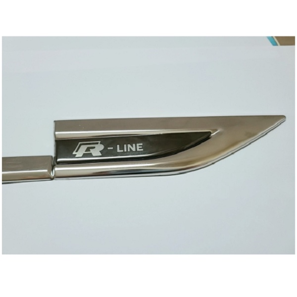 Bộ 2 cặp  ốp mang cá R-Line thể thao trang trí ô tô dán hai cửa