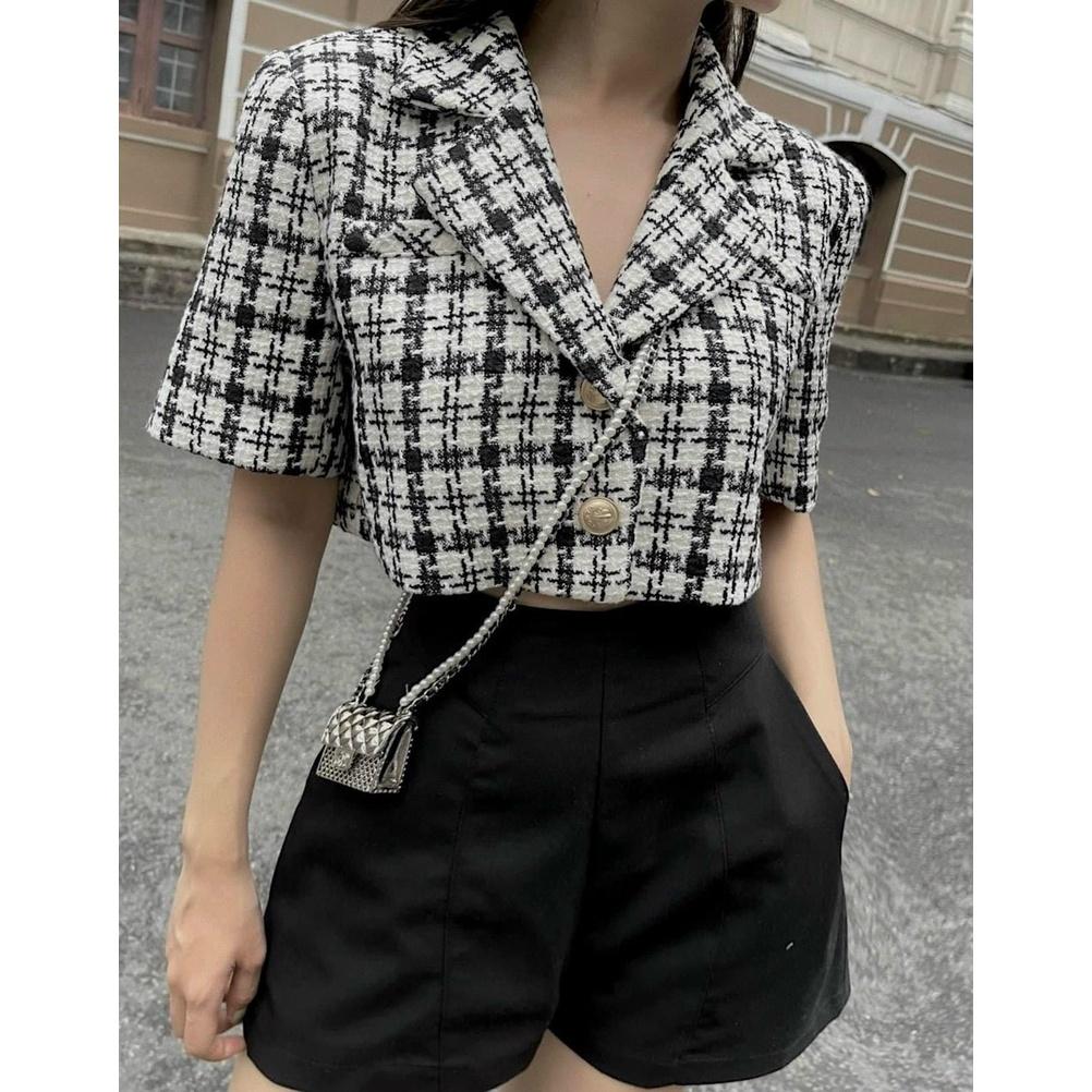 Set crop dạ caro cổ vest tay ngắn kèm quần đùi short xanh cá tính dự tiệc