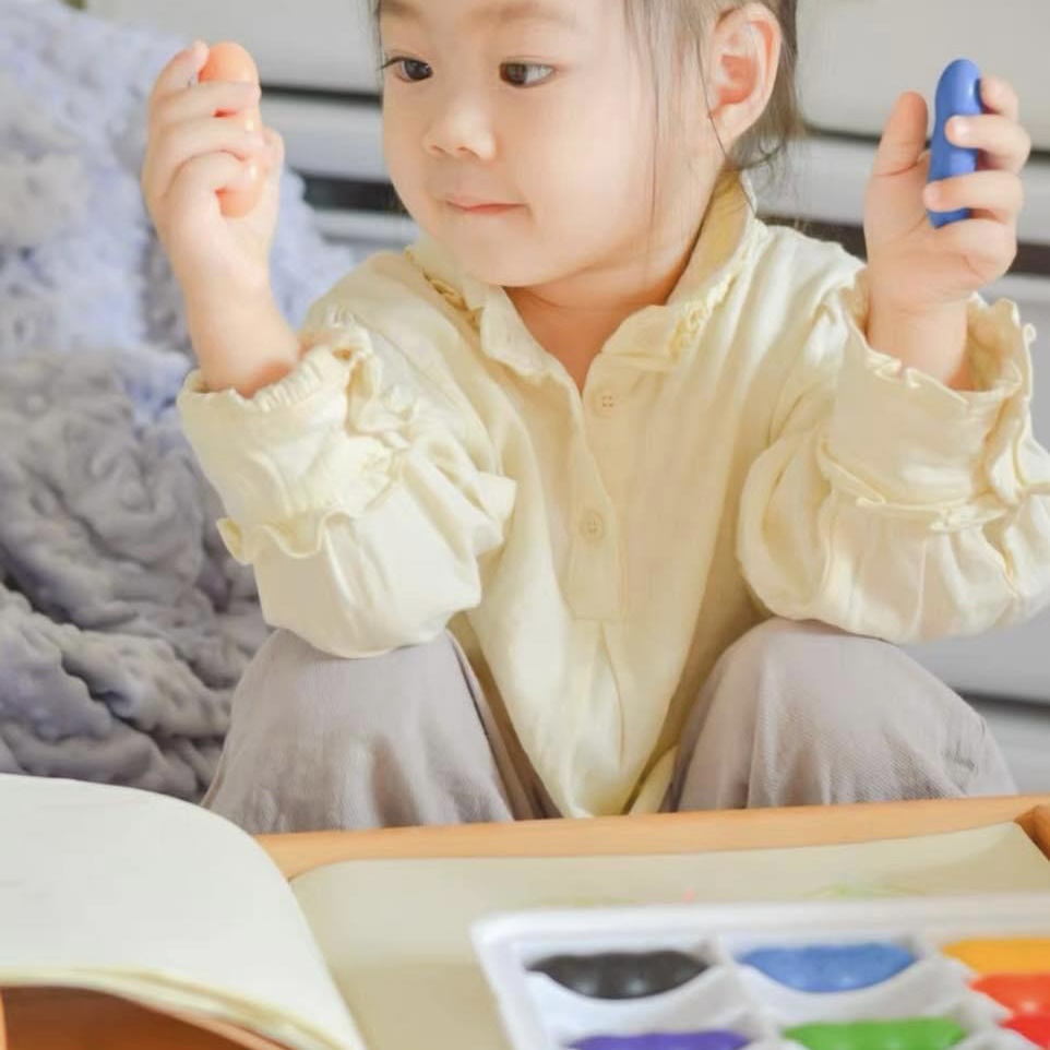 Bút Sáp Màu Lụa Hữu Cơ Quả Đậu Mideer Pease Crayons Cho Bé Từ 18m