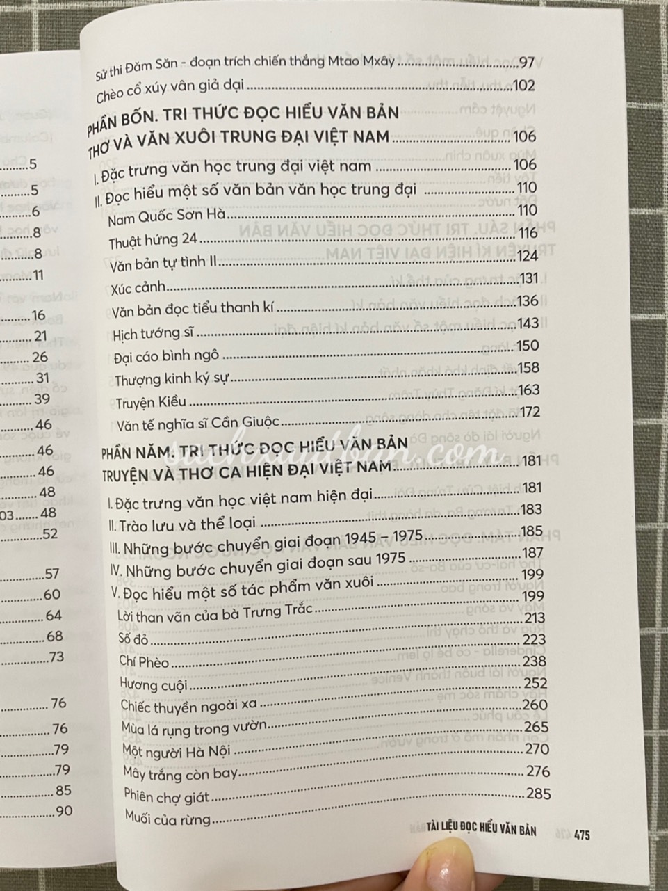 Combo 2 cuốn sách Luyện Tập Phát Triển Năng Lực Đọc Hiểu Và Năng Lực Viết + Tài Liệu Đọc Hiểu Văn Bản (Dành Cho Học Sinh Lớp 10 - 11 - 12)