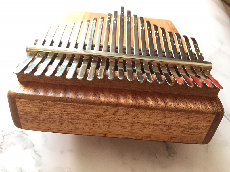 Đàn Kalimba Âm Đáy 21 Phím Gỗ Mahogany Nhạc Cụ Cầm Tay