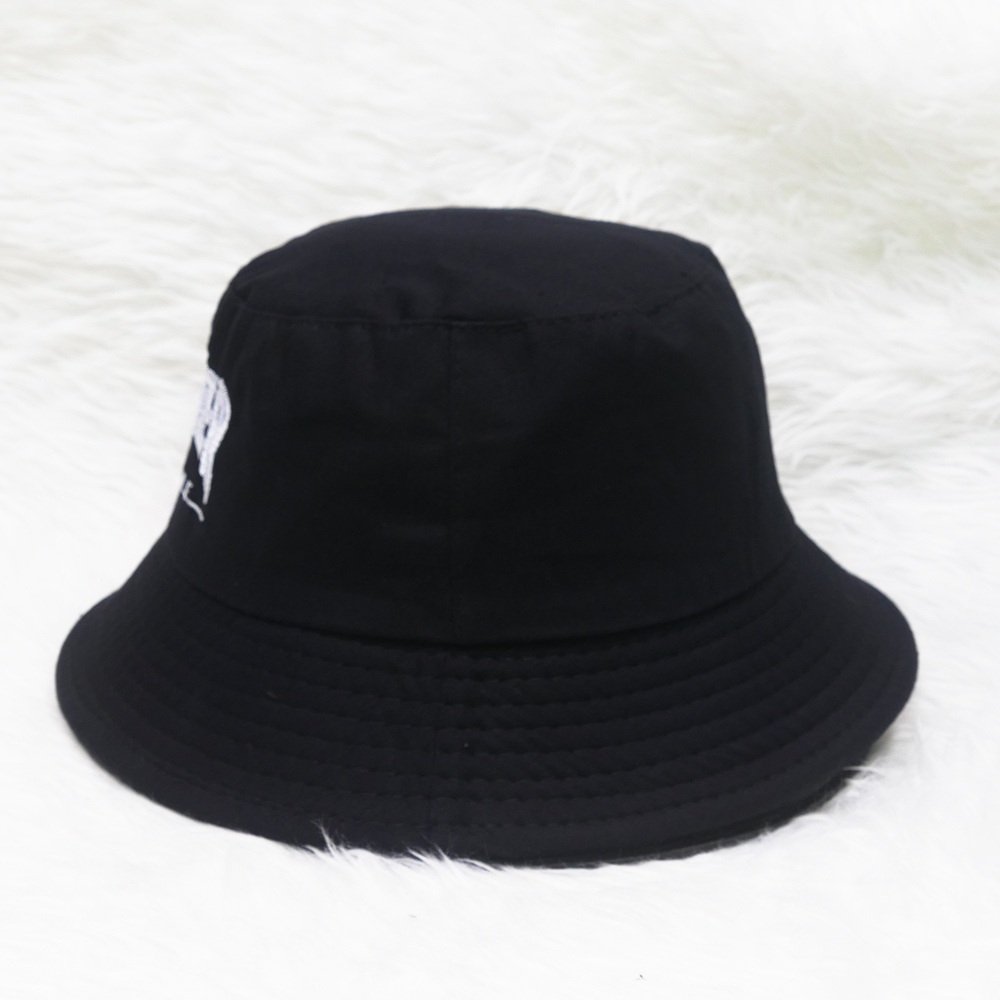 Nón bucket tai bèo thêu chữ phù hợp cho cả nam và nữ