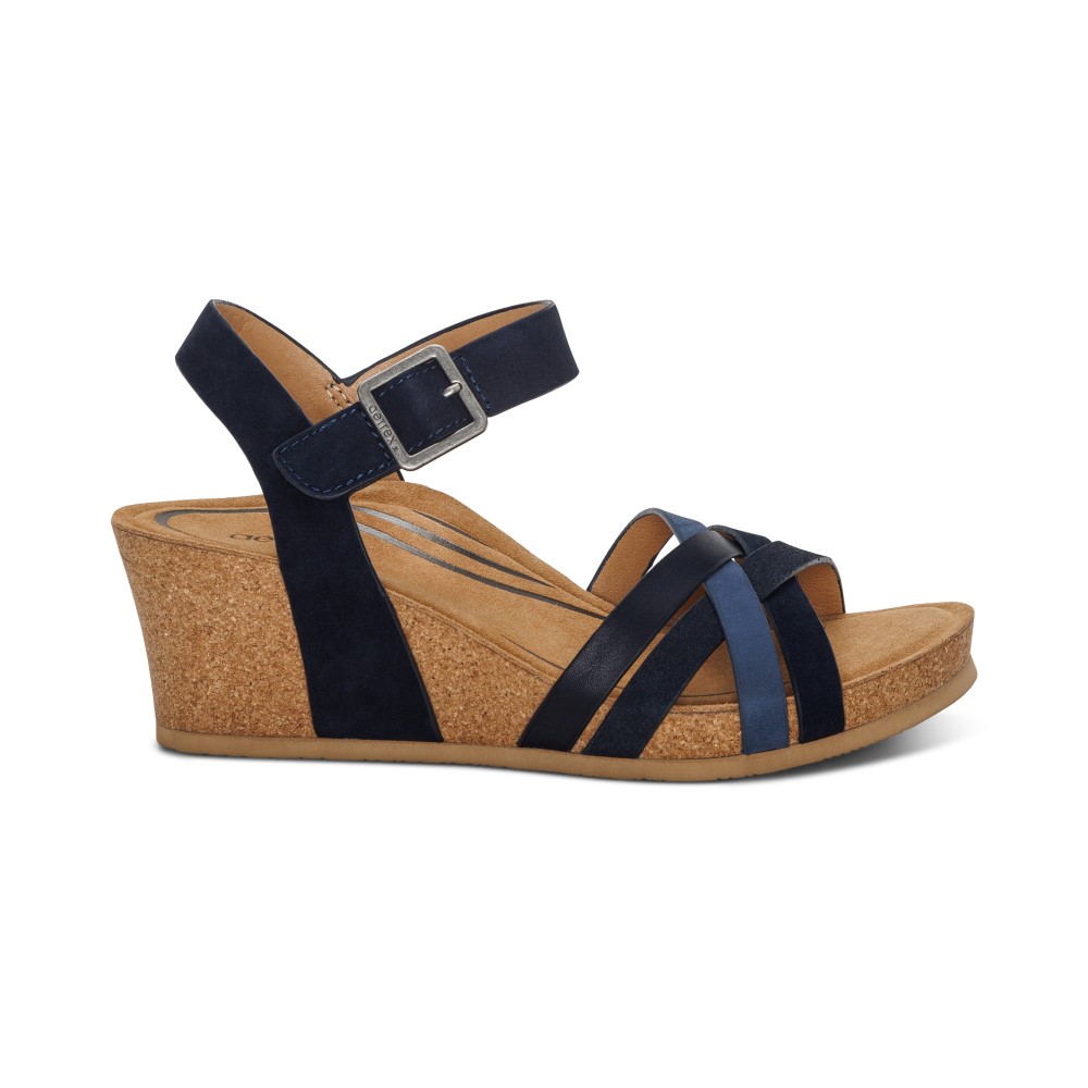 Sandal sức khoẻ nữ Aetrex Noelle Navy - Giày cao gót 5p đệm da mềm